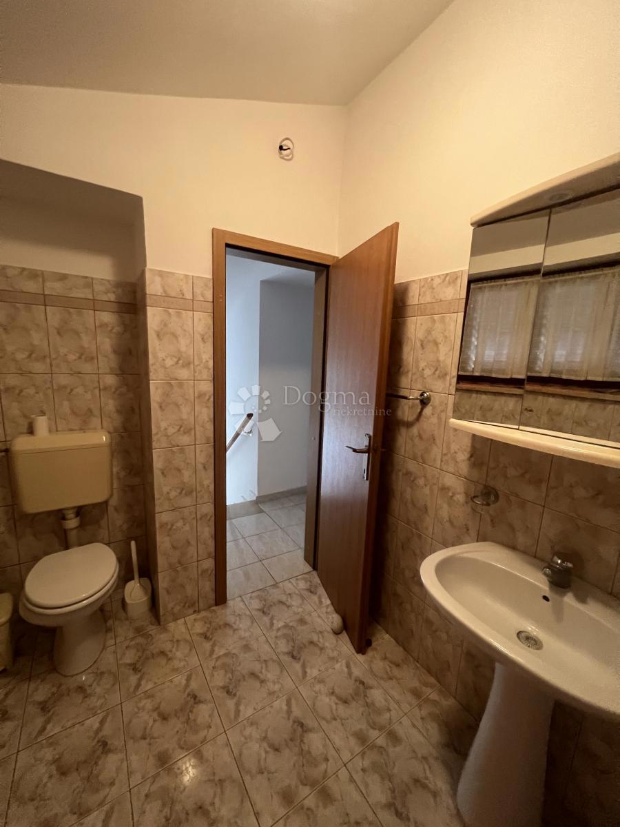 Casa Cokuni, Marčana, 131m2