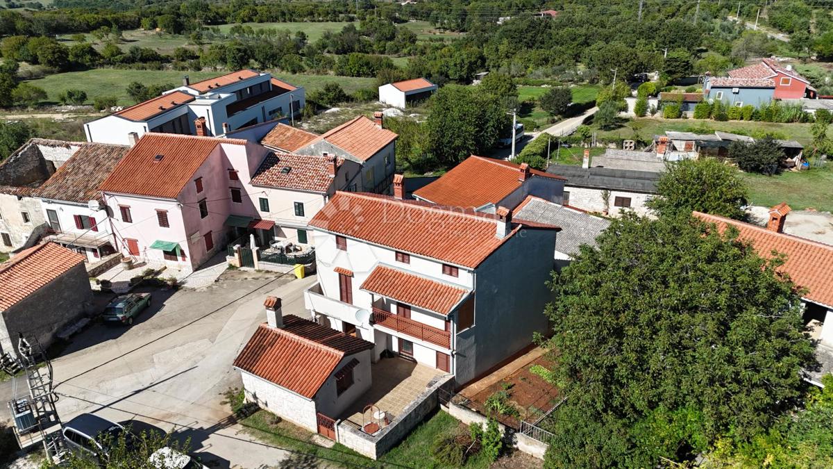 Casa Cokuni, Marčana, 131m2