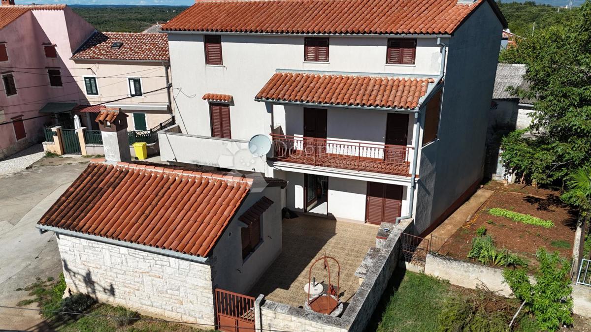 Casa Cokuni, Marčana, 131m2