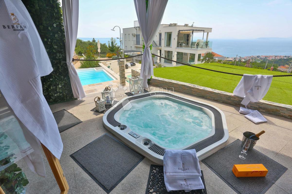 Casa Podstrana, 400m2