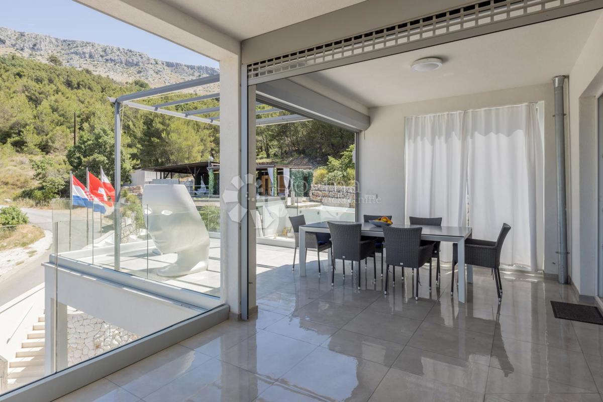 Casa Podstrana, 400m2