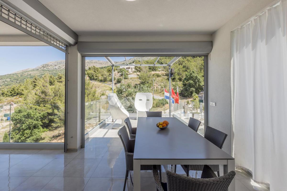 Casa Podstrana, 400m2