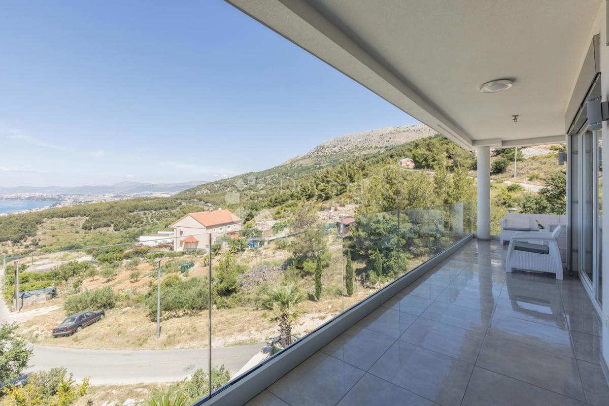 Casa Podstrana, 400m2