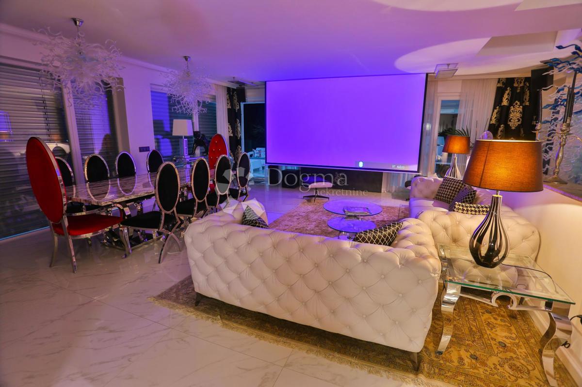 Casa Podstrana, 400m2