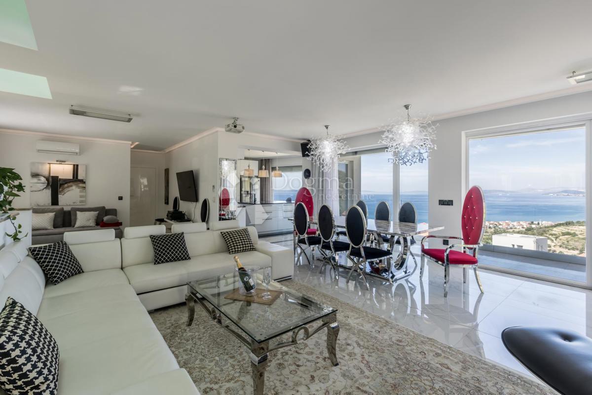 Casa Podstrana, 400m2