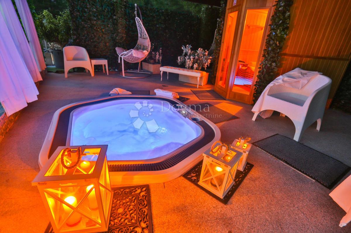 Casa Podstrana, 400m2