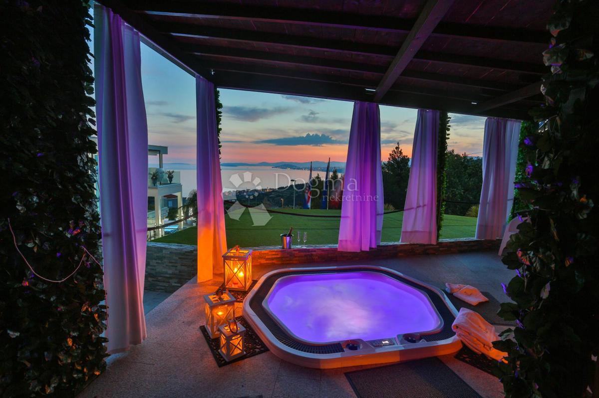 Casa Podstrana, 400m2