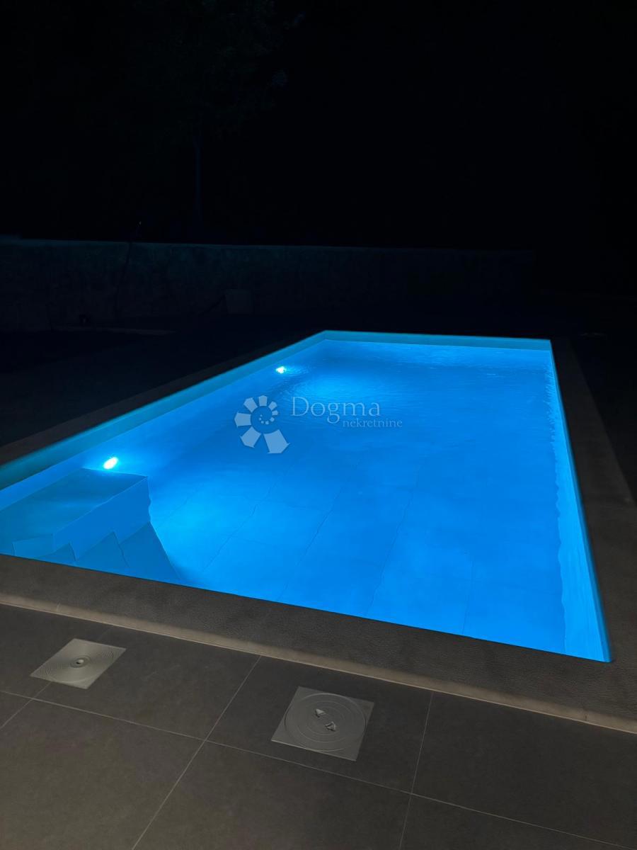 Casa Martinkovac, Rijeka, 185m2