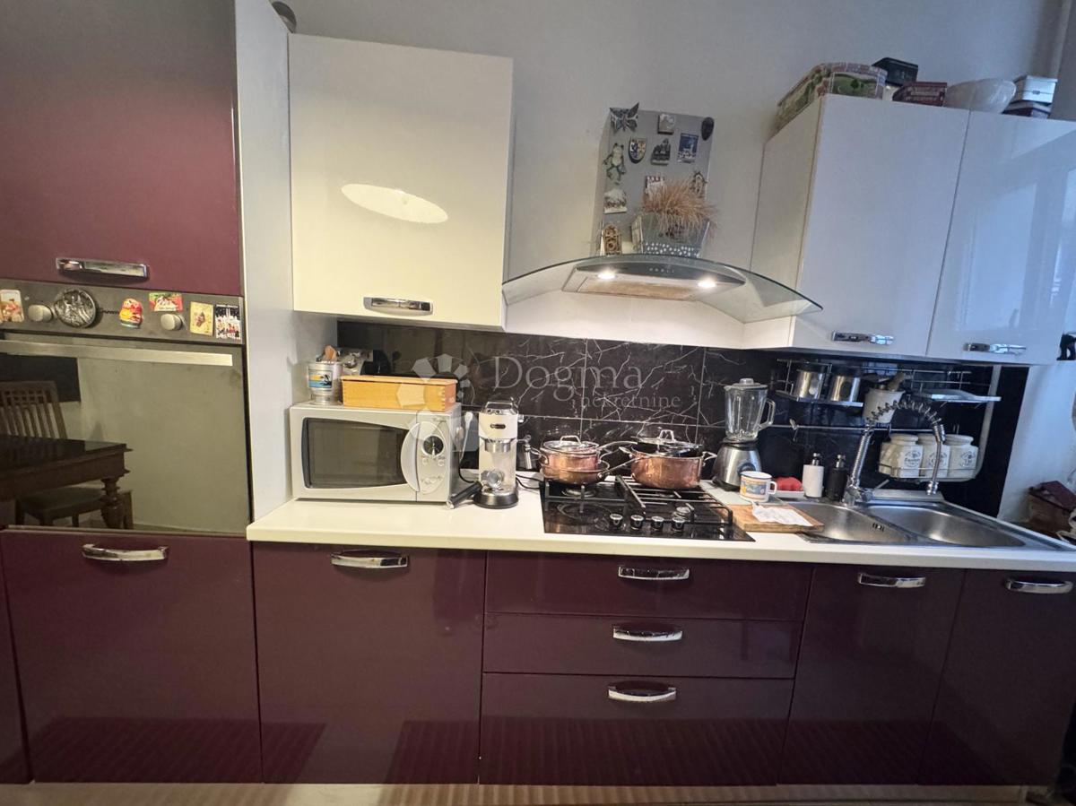 Allogio Centar, Rijeka, 87,65m2