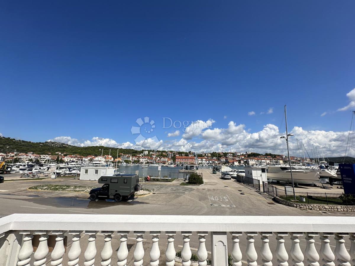 Allogio Jezera, Tisno, 93m2