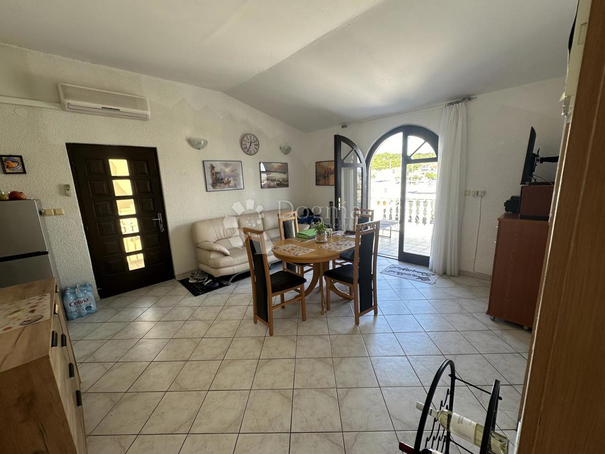 Allogio Jezera, Tisno, 93m2