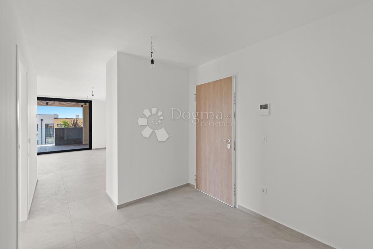 Allogio Novigrad, 253,10m2