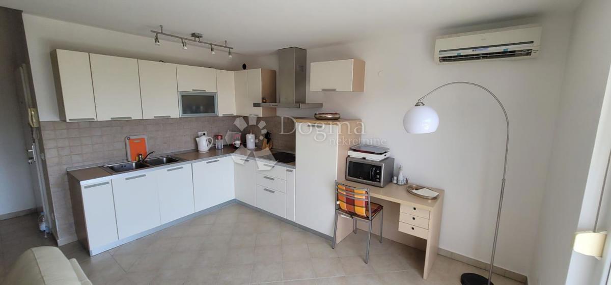 Allogio Zambratija, Umag, 180m2