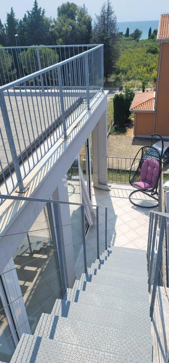 Allogio Zambratija, Umag, 180m2