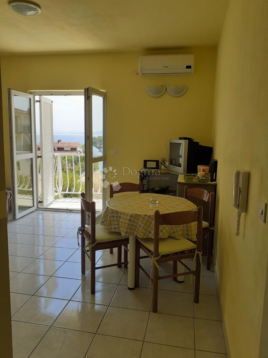 Allogio Okrug Gornji, Okrug, 32,76m2