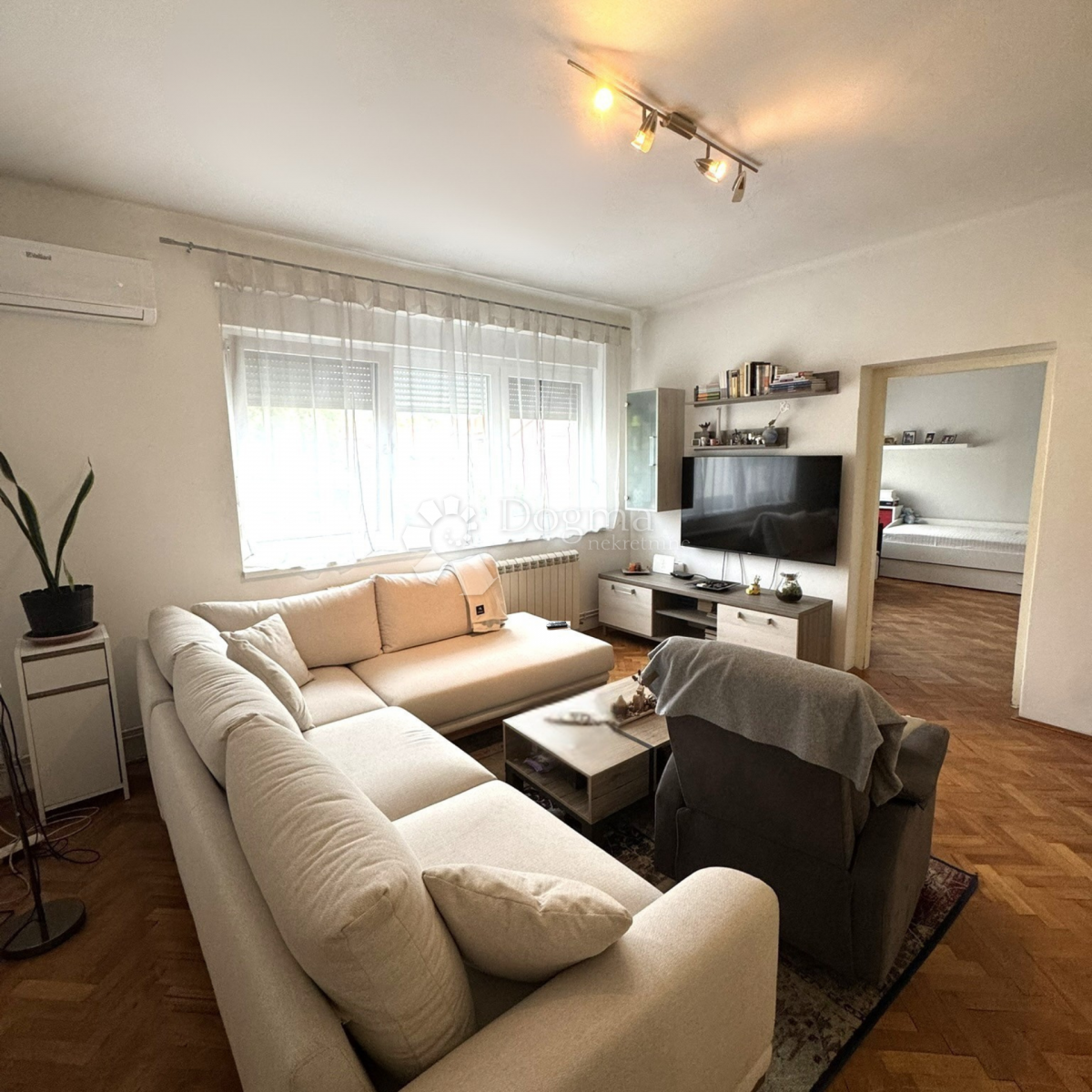 Allogio Centar, Bjelovar, 125m2