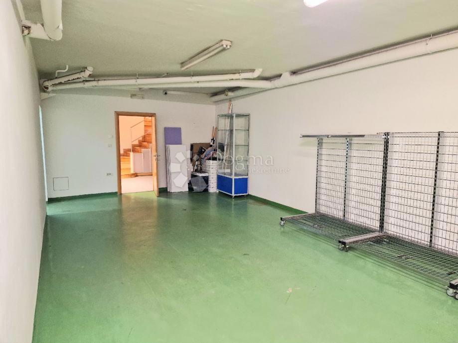 Locale commerciale Špansko, Stenjevec, 167m2