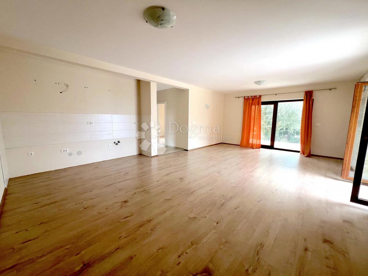 Casa Kaštelir, Kaštelir-Labinci, 190m2