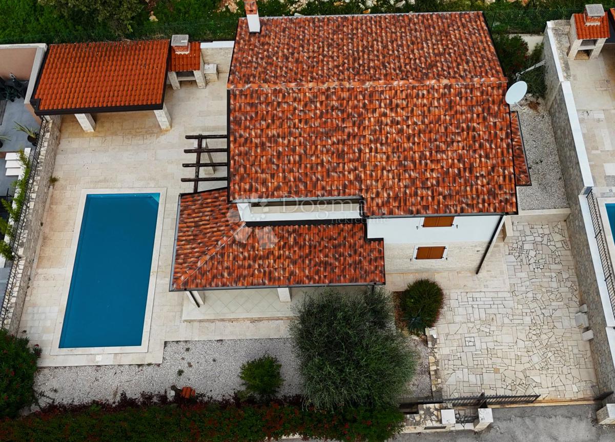 Casa Kaštelir, Kaštelir-Labinci, 190m2