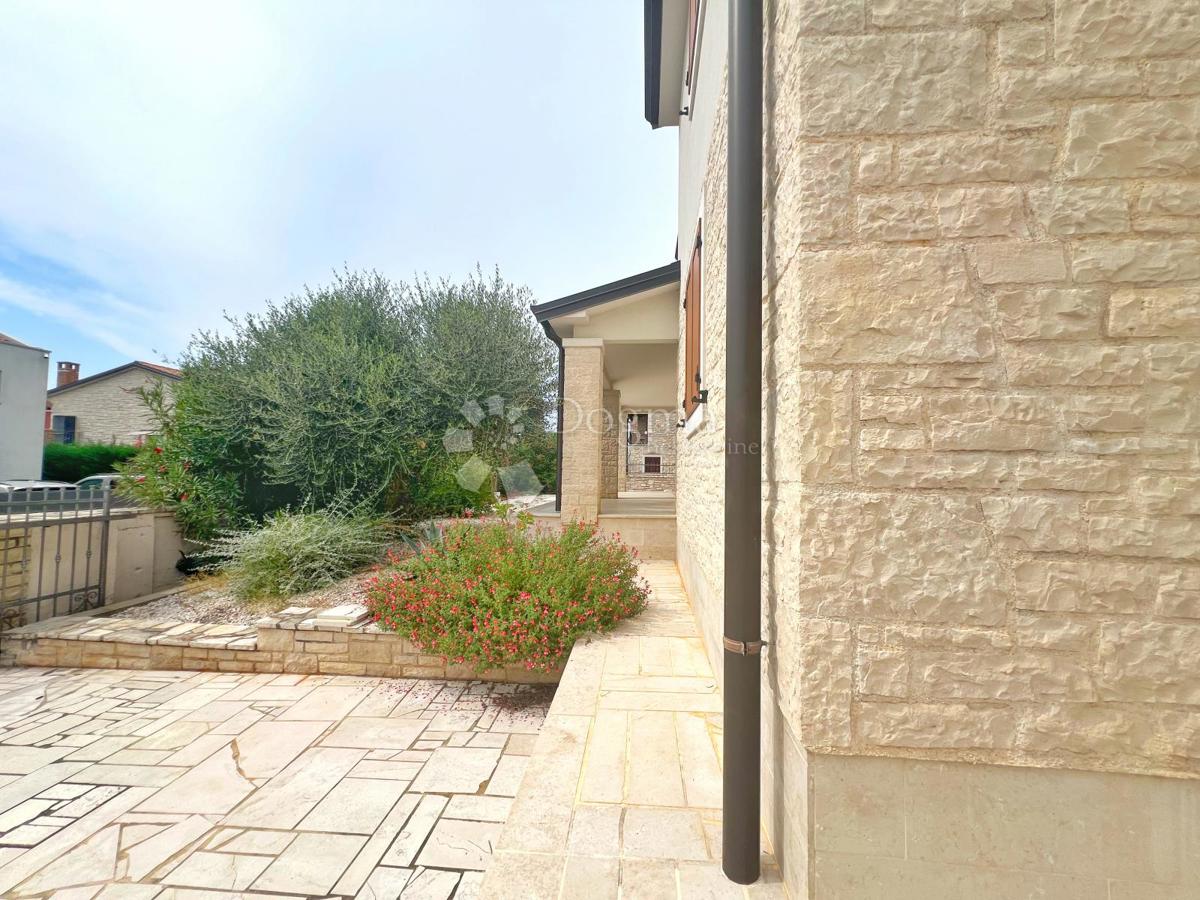 Casa Kaštelir, Kaštelir-Labinci, 190m2