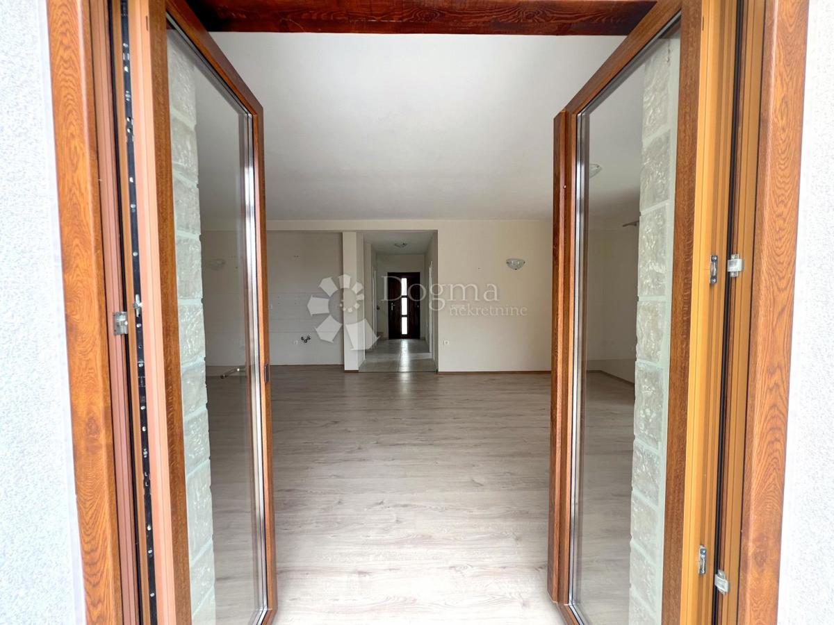 Casa Kaštelir, Kaštelir-Labinci, 190m2