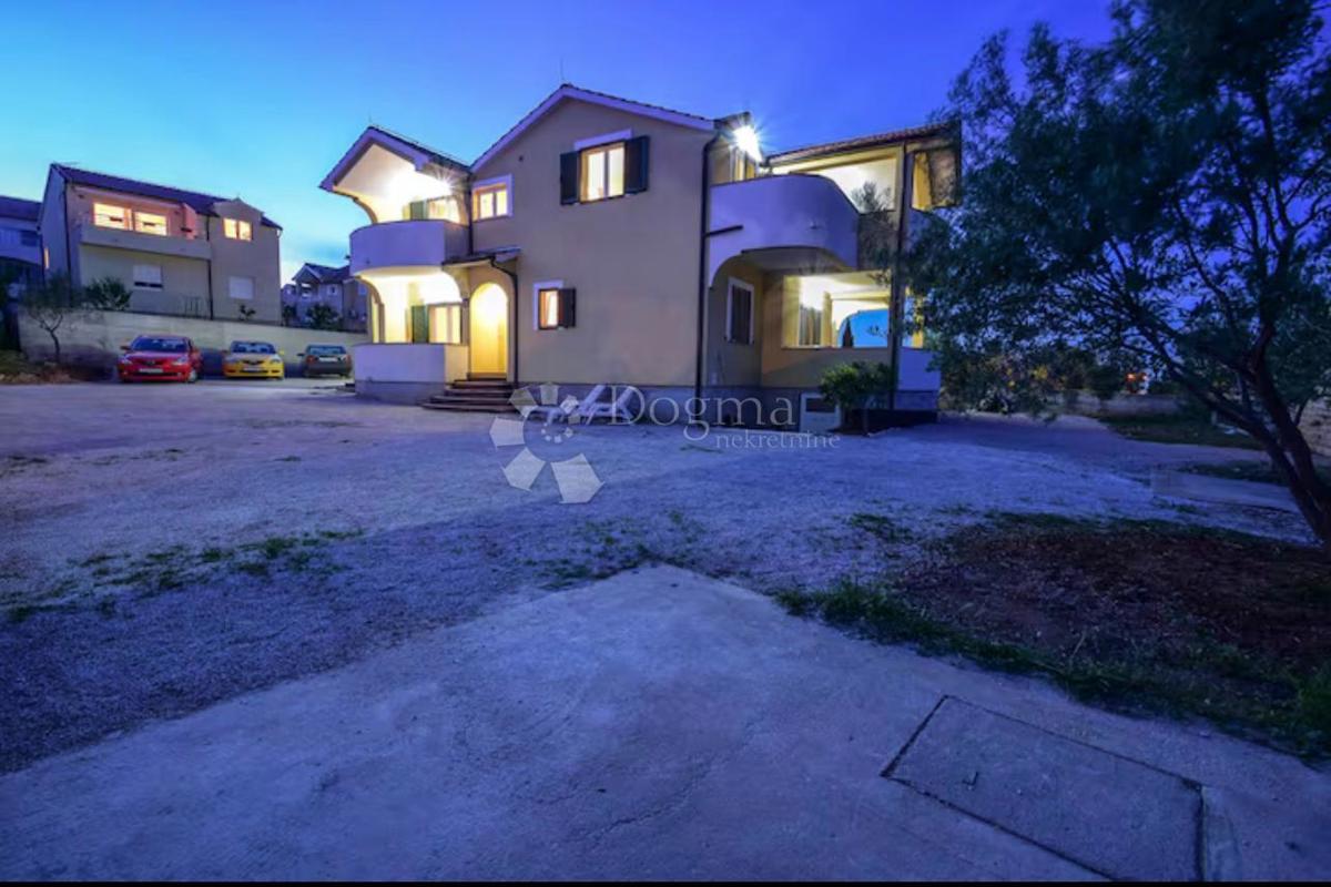 Casa Vodice, 335m2