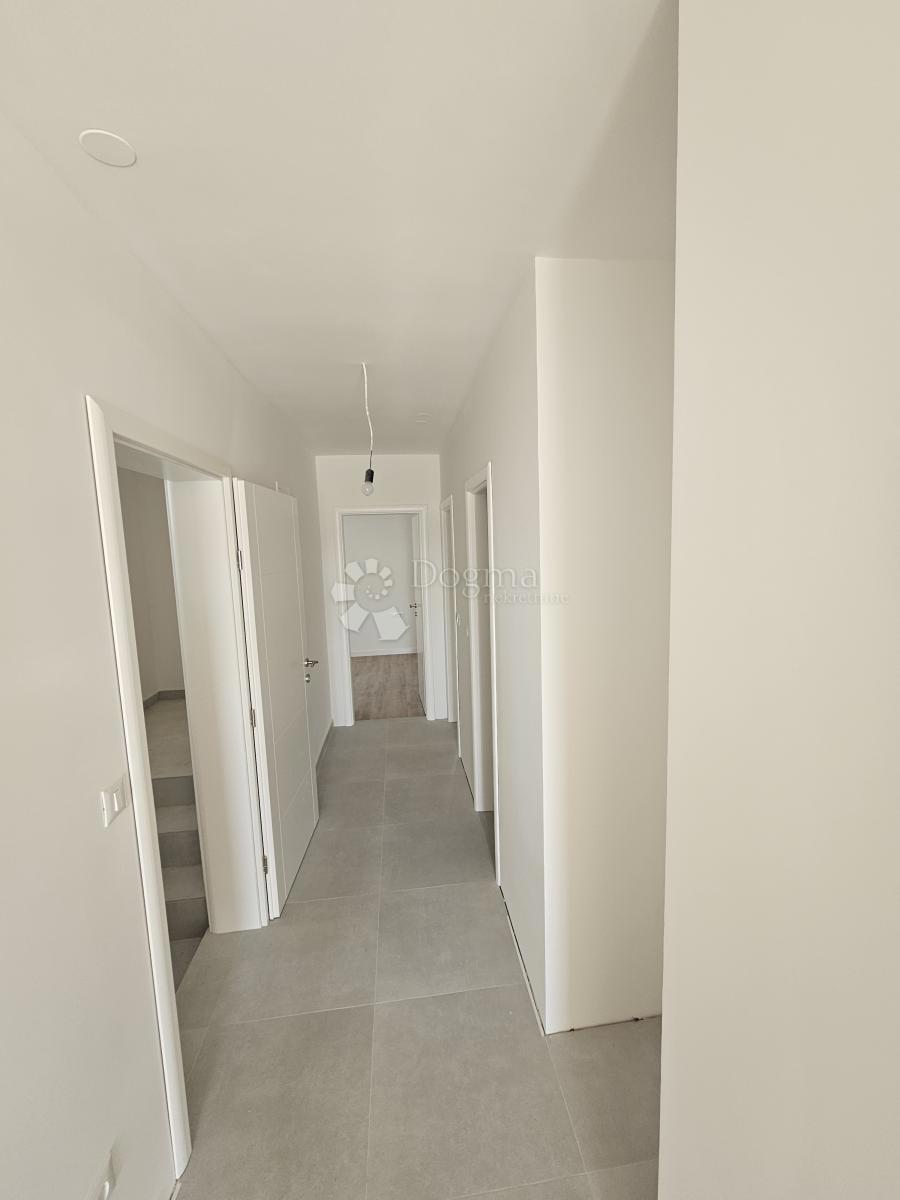 Allogio Kaštel Sućurac, Kaštela, 59m2