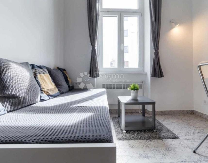 Allogio Črnomerec, 64m2