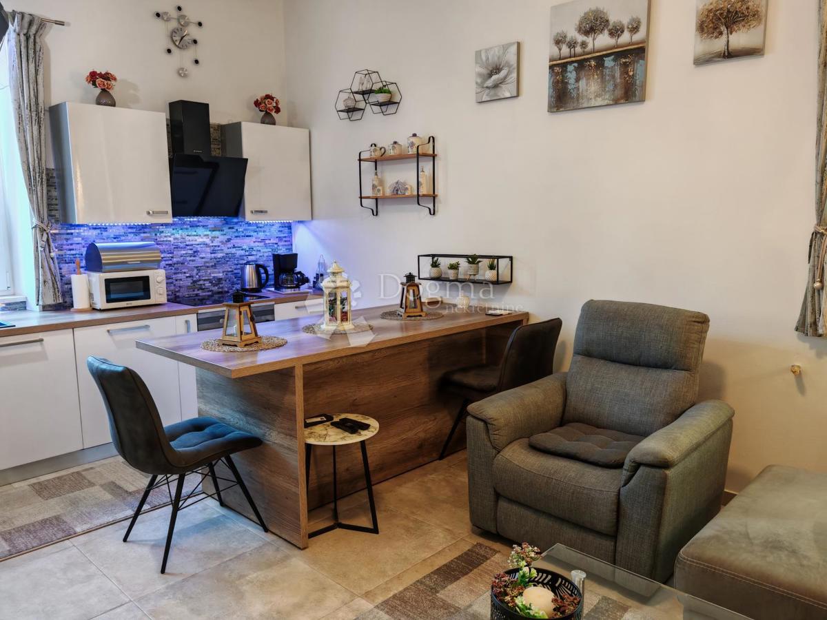 Allogio Stoja, Pula, 92m2