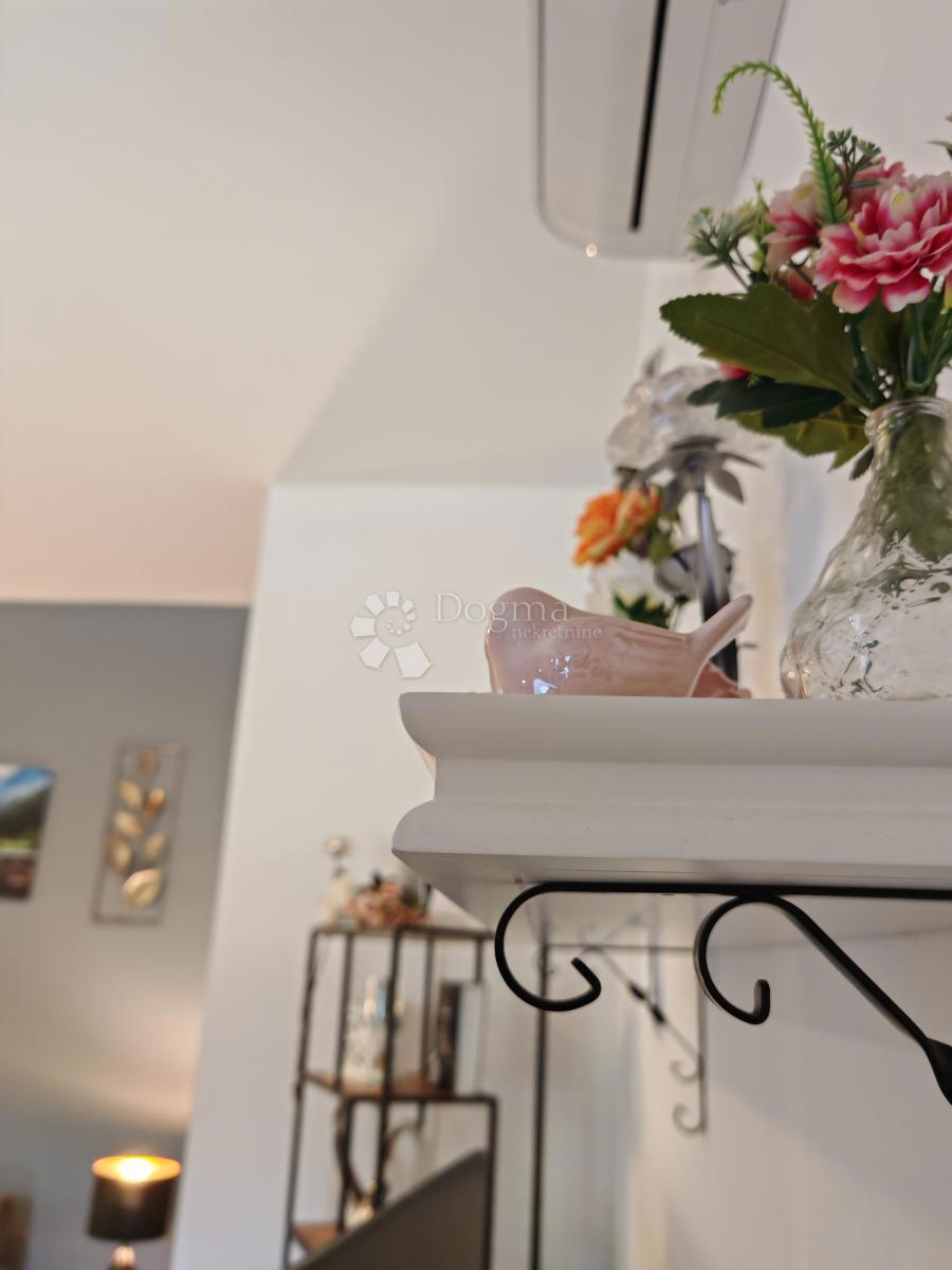 Allogio Stoja, Pula, 92m2