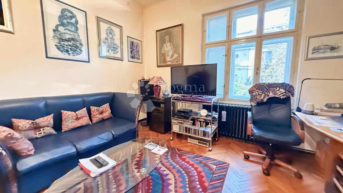 Allogio Srebrnjak, Maksimir, 164m2