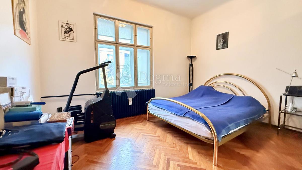 Allogio Srebrnjak, Maksimir, 164m2