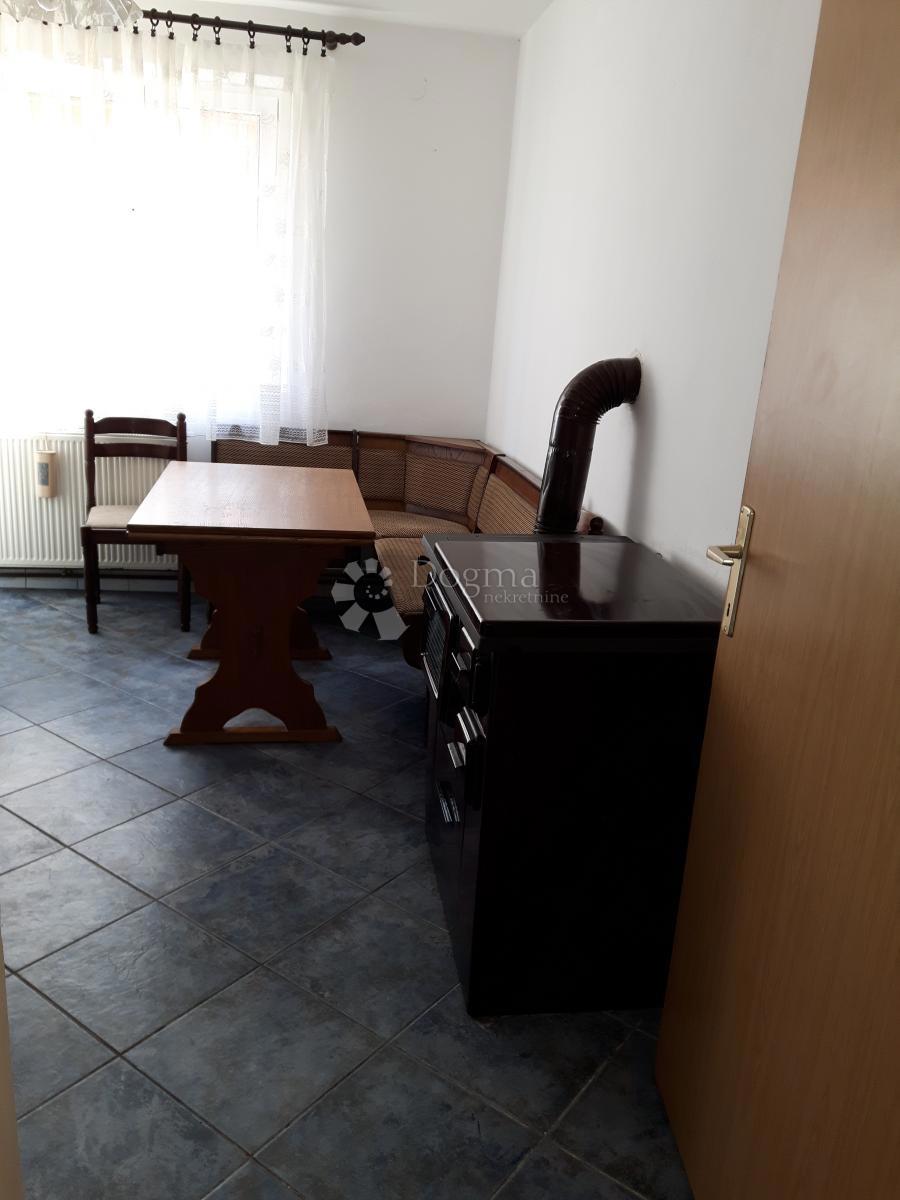 Casa Petruševec, Peščenica - Žitnjak, 200m2