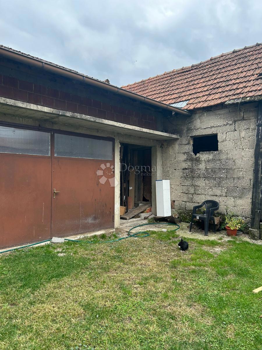 Casa Petruševec, Peščenica - Žitnjak, 200m2