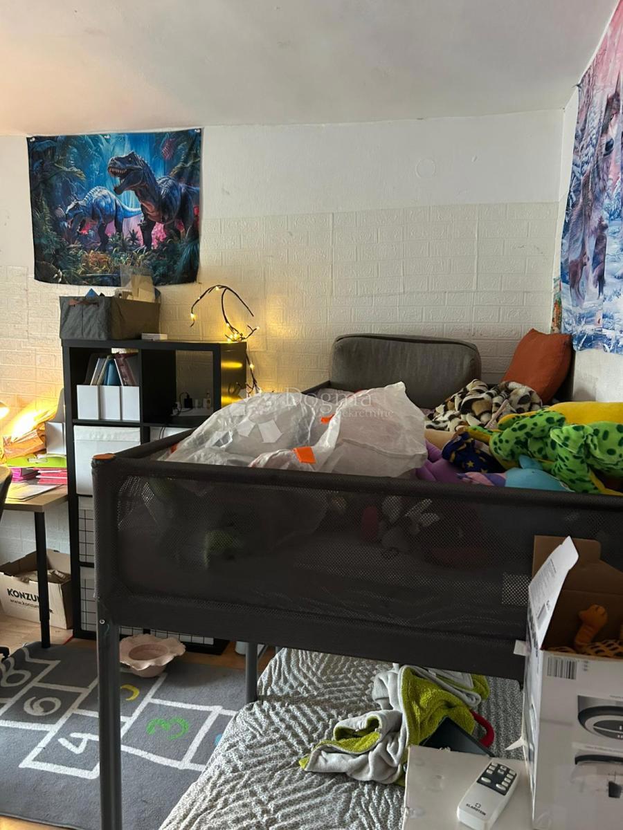 Casa Petruševec, Peščenica - Žitnjak, 200m2