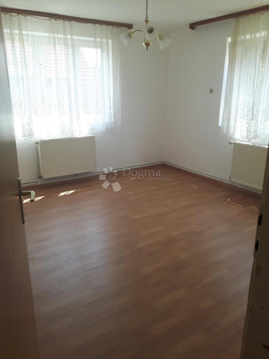 Casa Petruševec, Peščenica - Žitnjak, 200m2