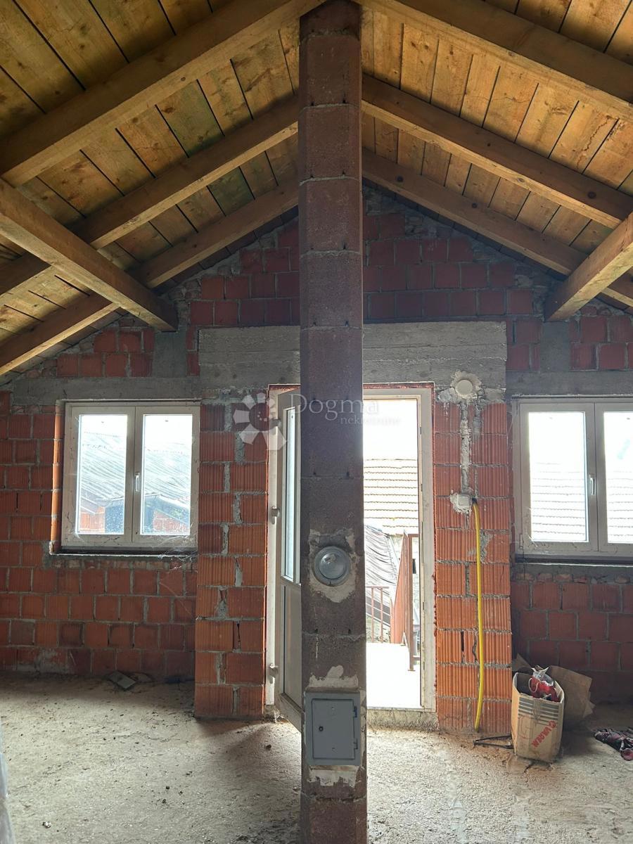 Casa Petruševec, Peščenica - Žitnjak, 200m2