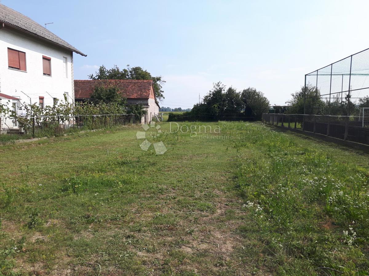 Terreno edificabile Petruševec, Peščenica - Žitnjak, 1.400m2