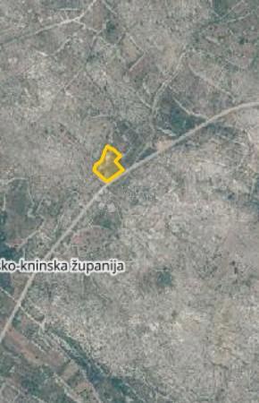 Terreno agricolo Raslina, Šibenik - Okolica, 3.000m2