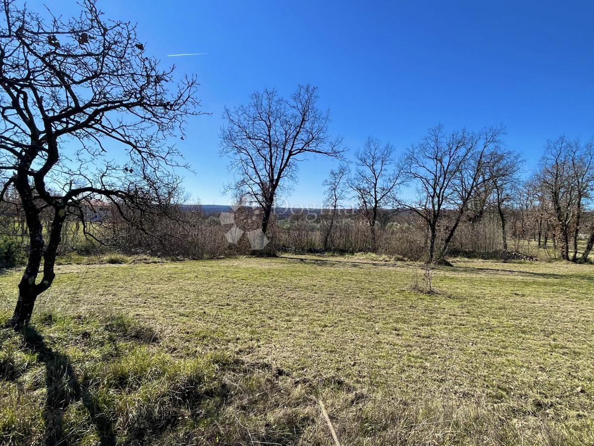 Terreno edificabile Manjadvorci, Barban, 1.013m2