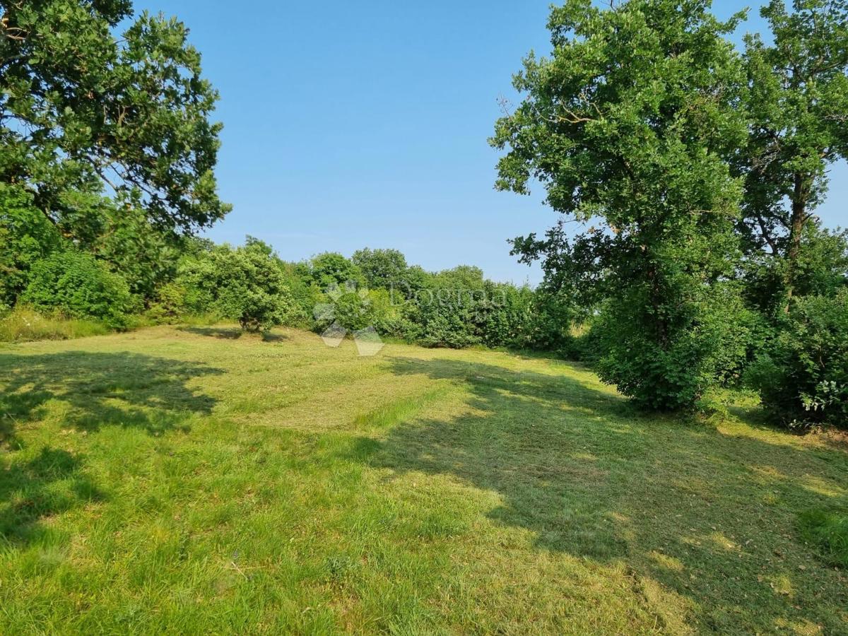 Terreno edificabile Manjadvorci, Barban, 1.013m2