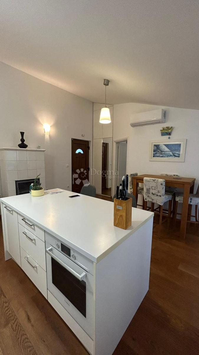 Allogio Štinjan, Pula, 65m2