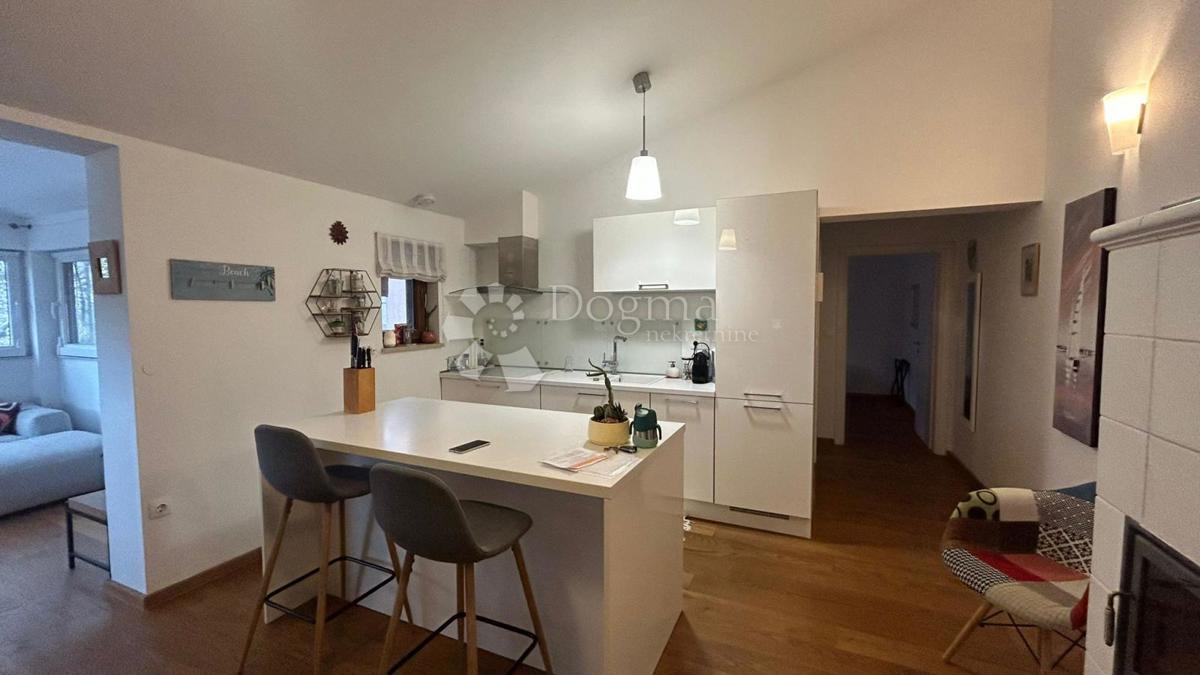 Allogio Štinjan, Pula, 65m2