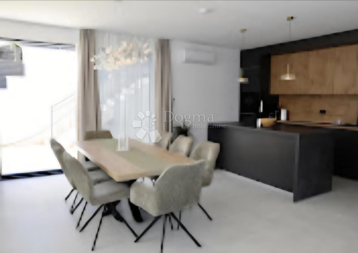 Casa Rogač, Šolta, 236m2