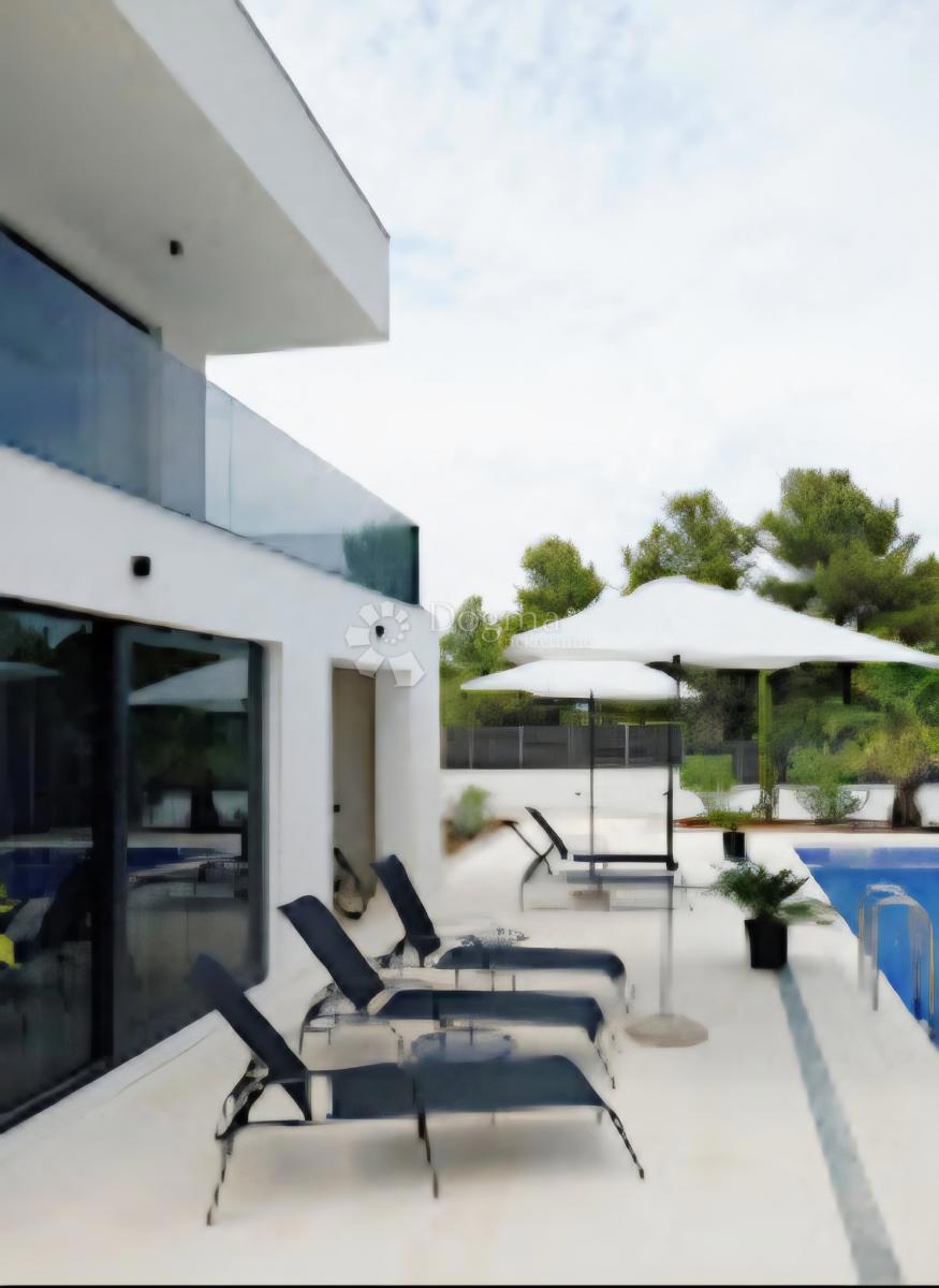 Casa Rogač, Šolta, 236m2