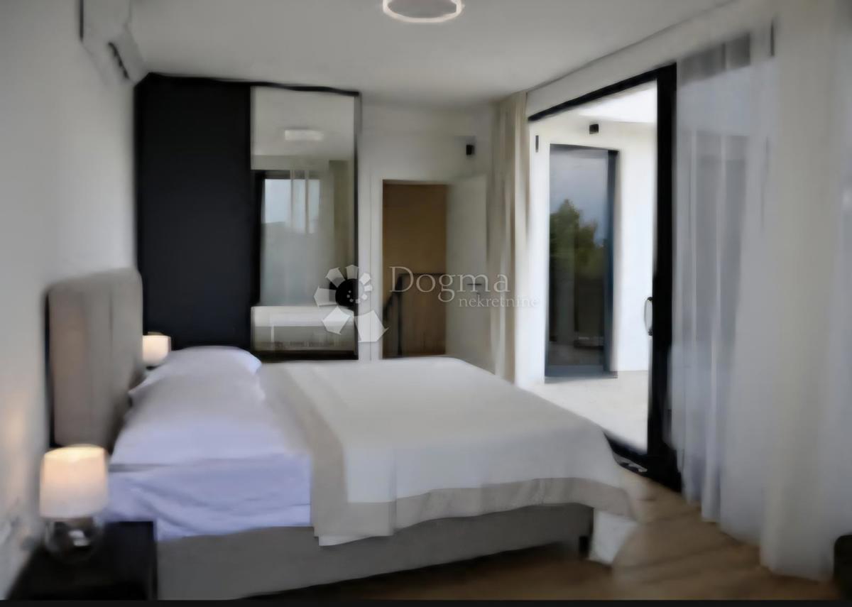 Casa Rogač, Šolta, 236m2