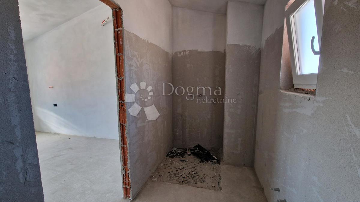 Casa Juršići, Svetvinčenat, 190m2