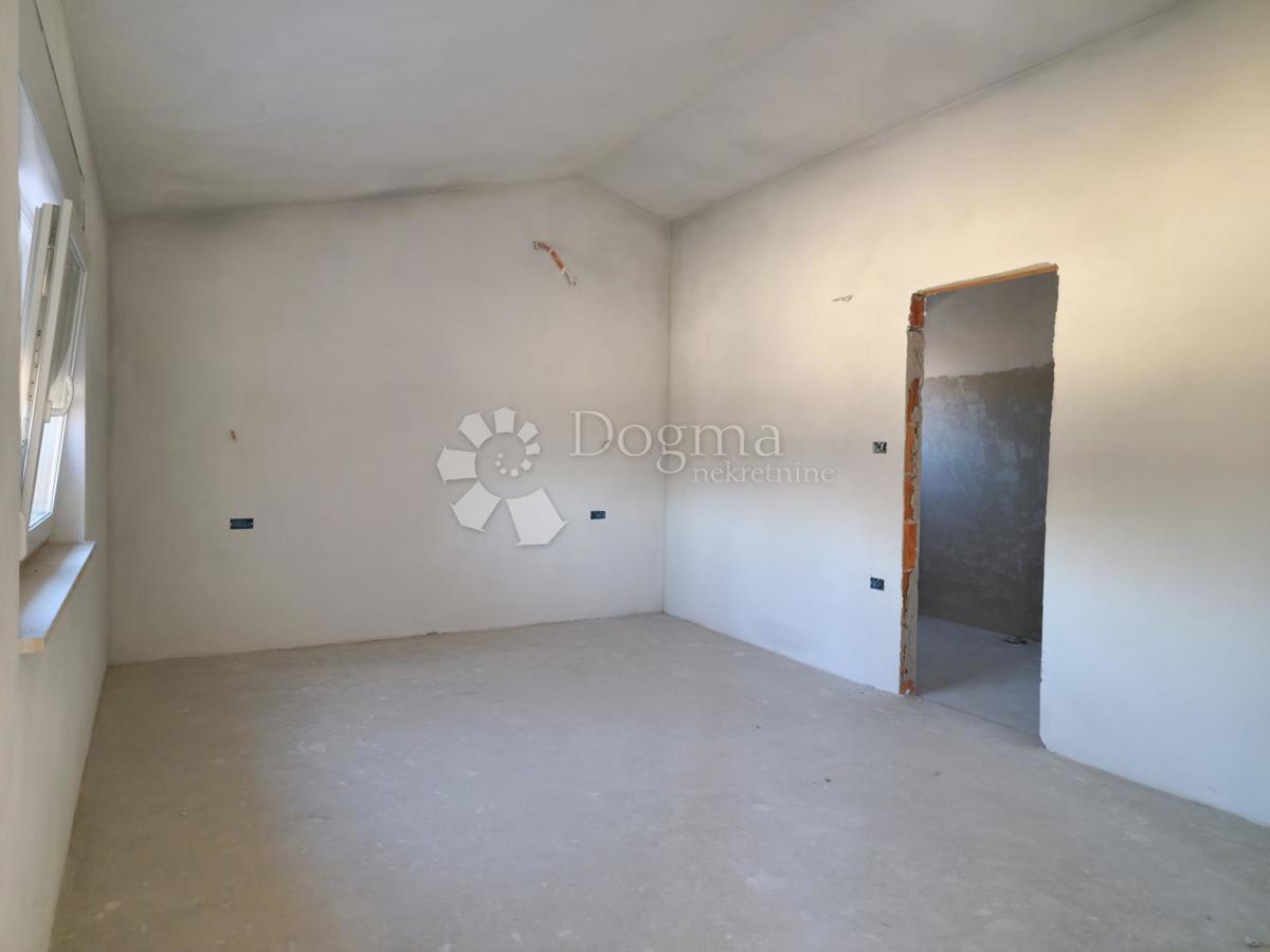 Casa Juršići, Svetvinčenat, 190m2