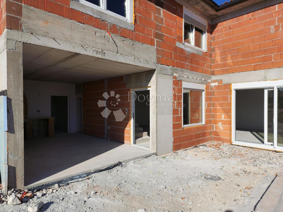 Casa Juršići, Svetvinčenat, 190m2