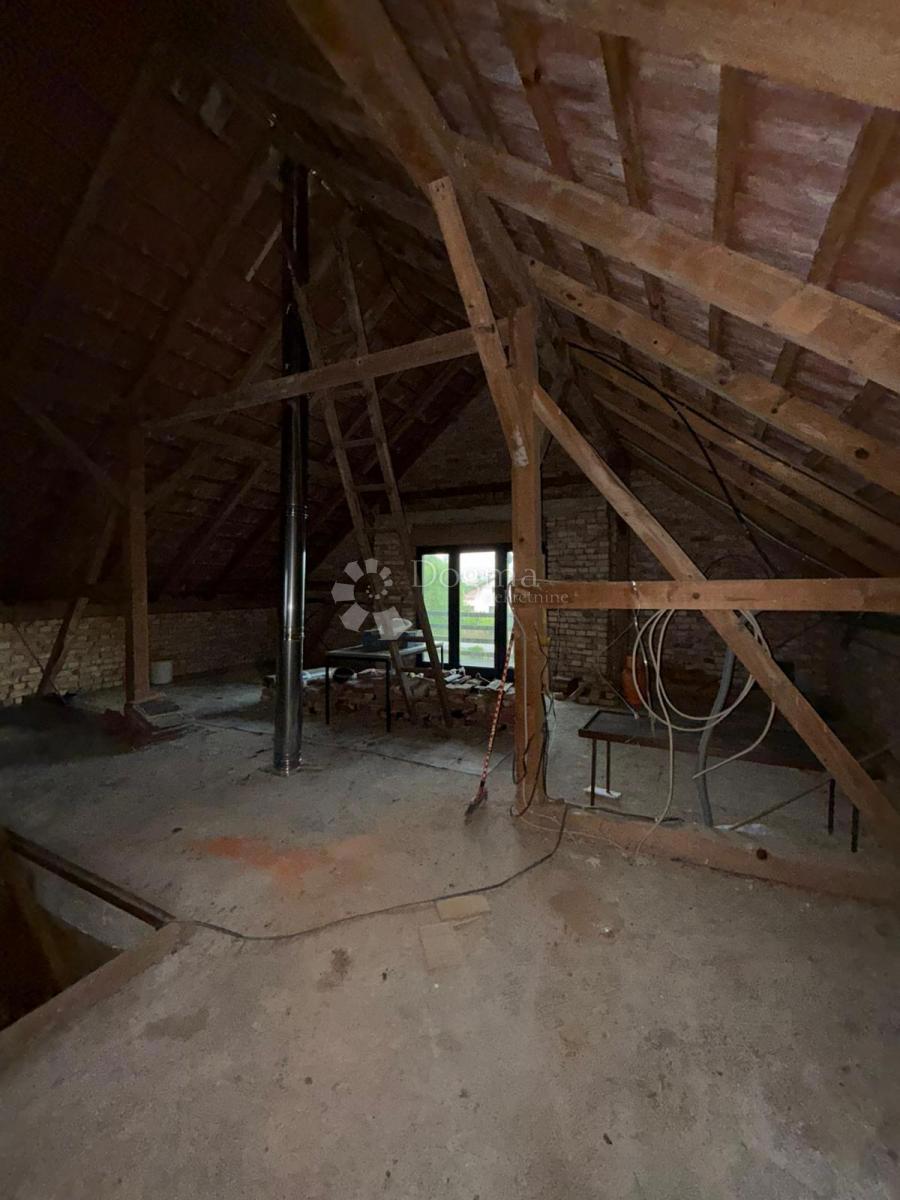 Casa Staza, Sunja, 97,70m2